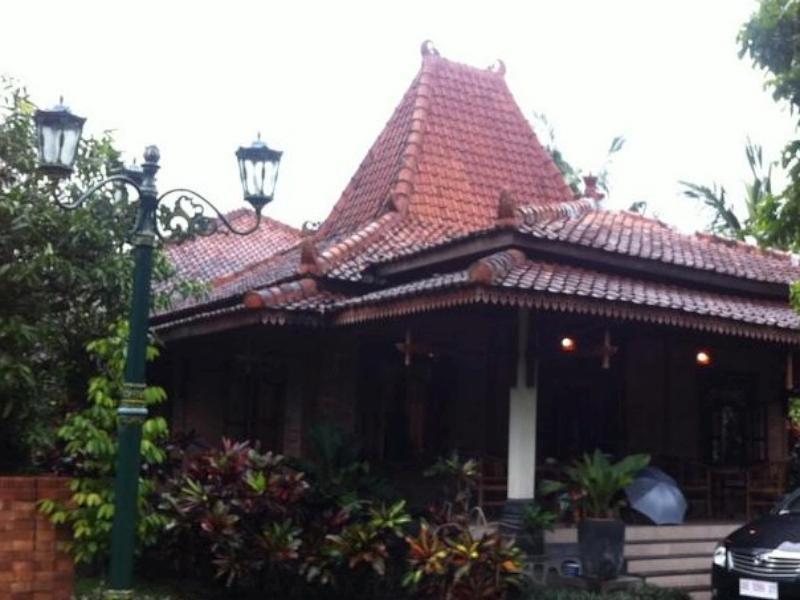 Alam Jogja Resort Mitra Reddoorz Yogyakarta Exterior photo