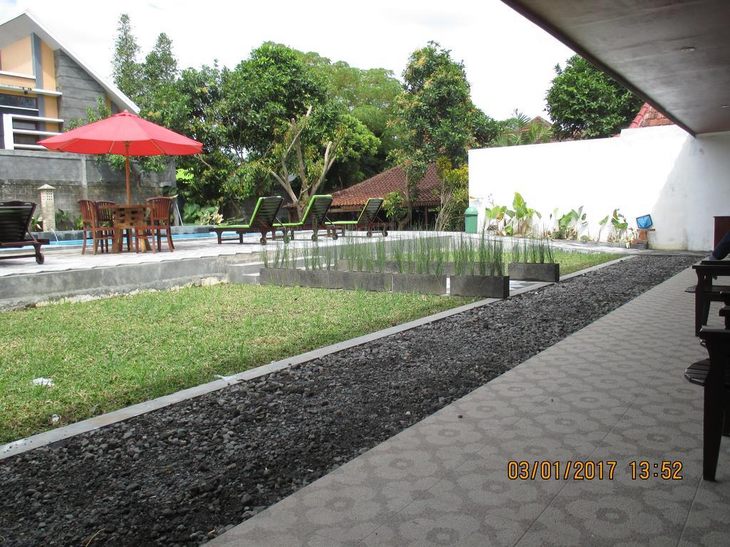 Alam Jogja Resort Mitra Reddoorz Yogyakarta Exterior photo