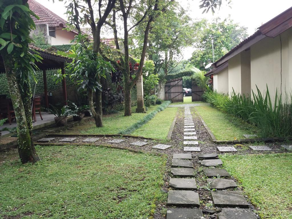 Alam Jogja Resort Mitra Reddoorz Yogyakarta Exterior photo