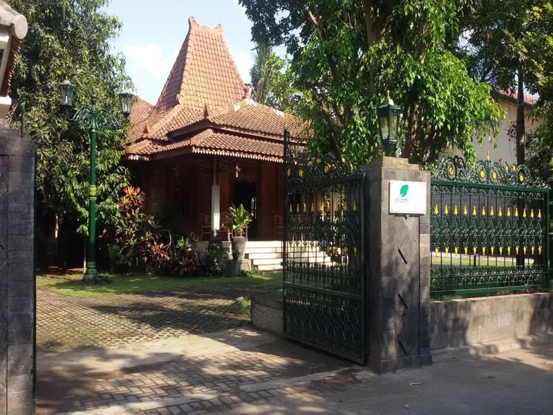 Alam Jogja Resort Mitra Reddoorz Yogyakarta Exterior photo